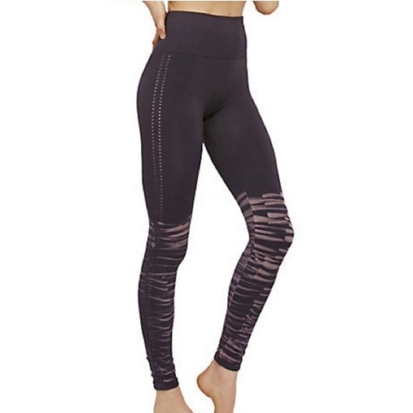 Free People Movement Barely There Leggings & Top Set in Washed Electric Sunset - Picture 2 of 12